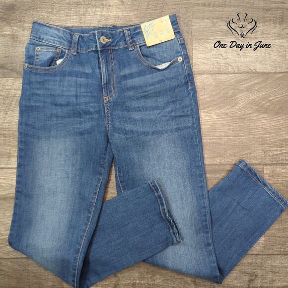 There Abouts Superflex Straight Leg Jeans Size 12 - Picture 1 of 6